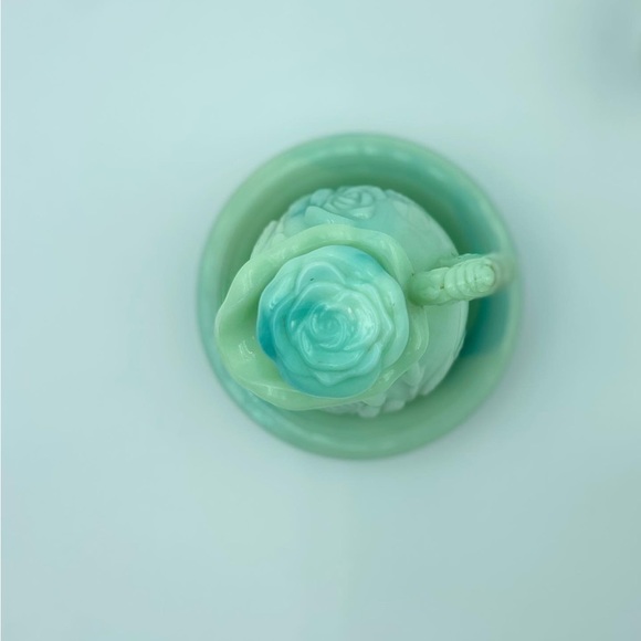Vintage AVON Jadeite Green Milk Glass Jug Perfume Bottle Victorian Rose Pattern - Picture 2 of 8